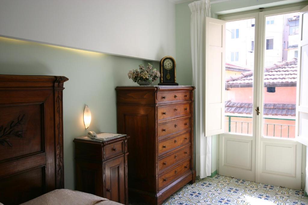 Sorrento Inn Guesthouse * Península Sorrentina
